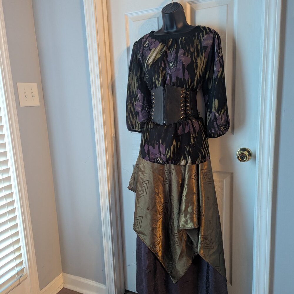 Handmade green purple & black Renaissance dress Belt Not Included - Picture 4 of 11